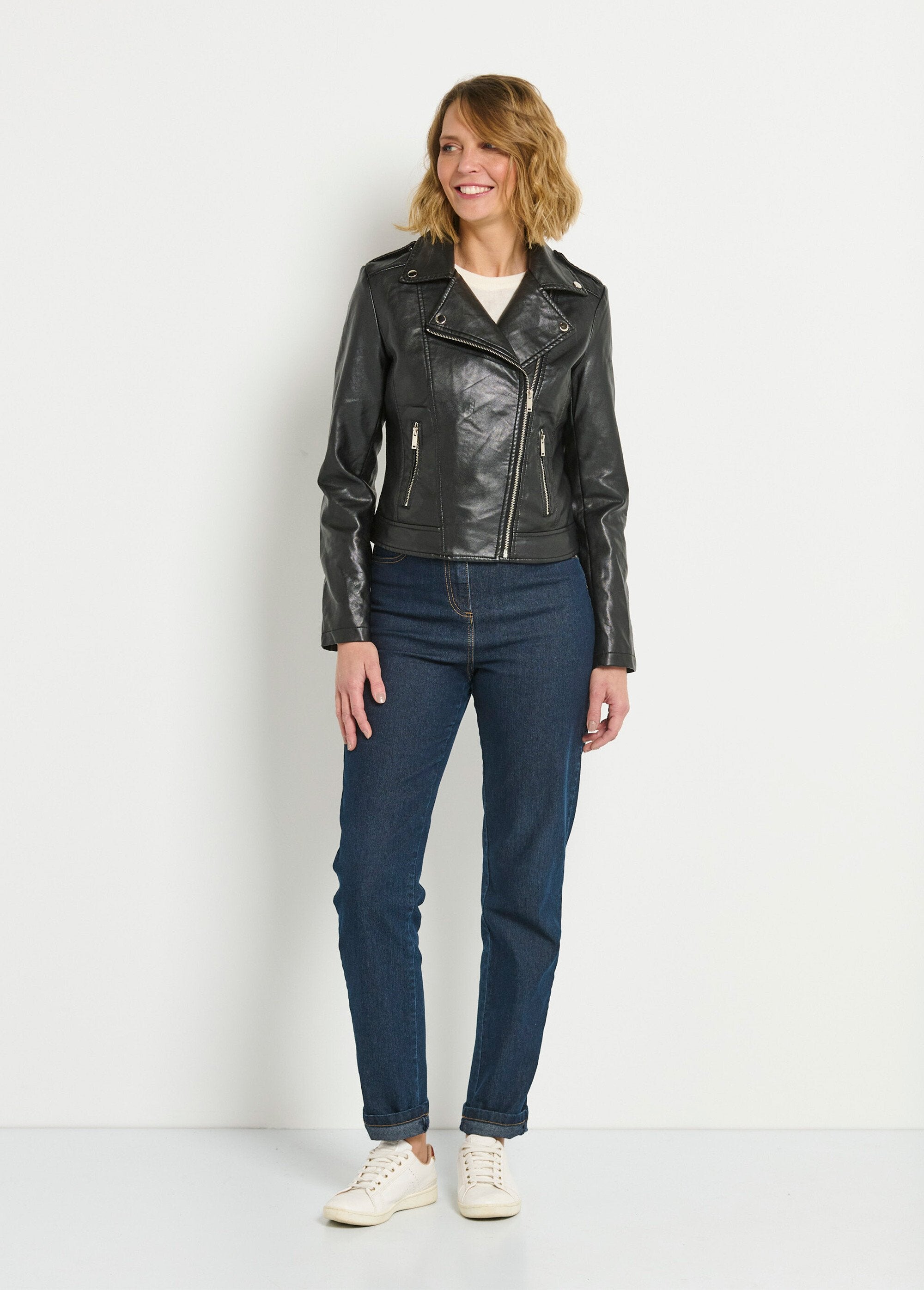 Trendy_zip-up_jacket_in_imitation_leather_Black_SF1_slim