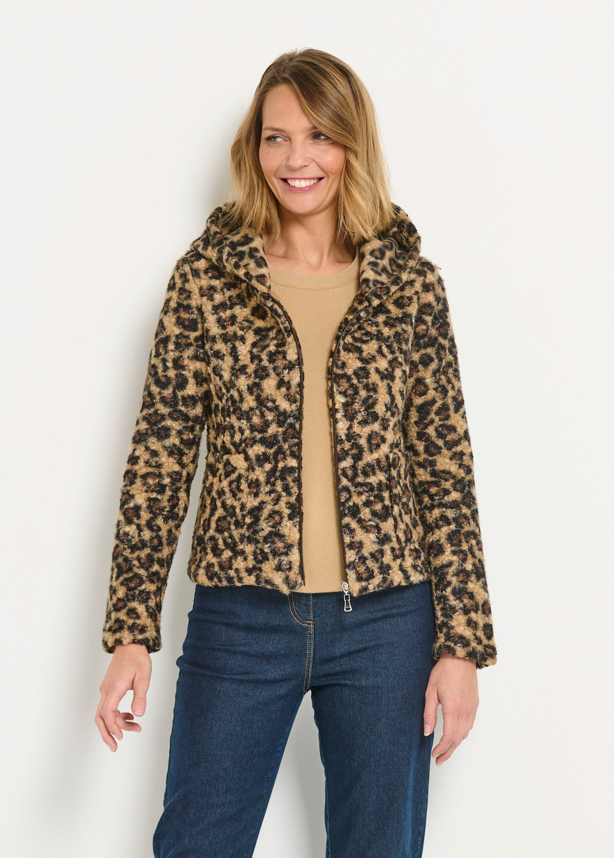 Leopard_Hooded_Zip-Up_Jacket_Leopard_FA1_slim